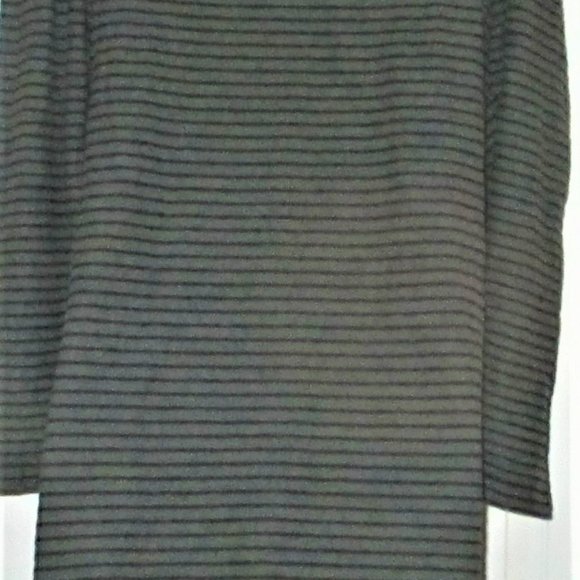 LOFT DRESS - Picture 3 of 7